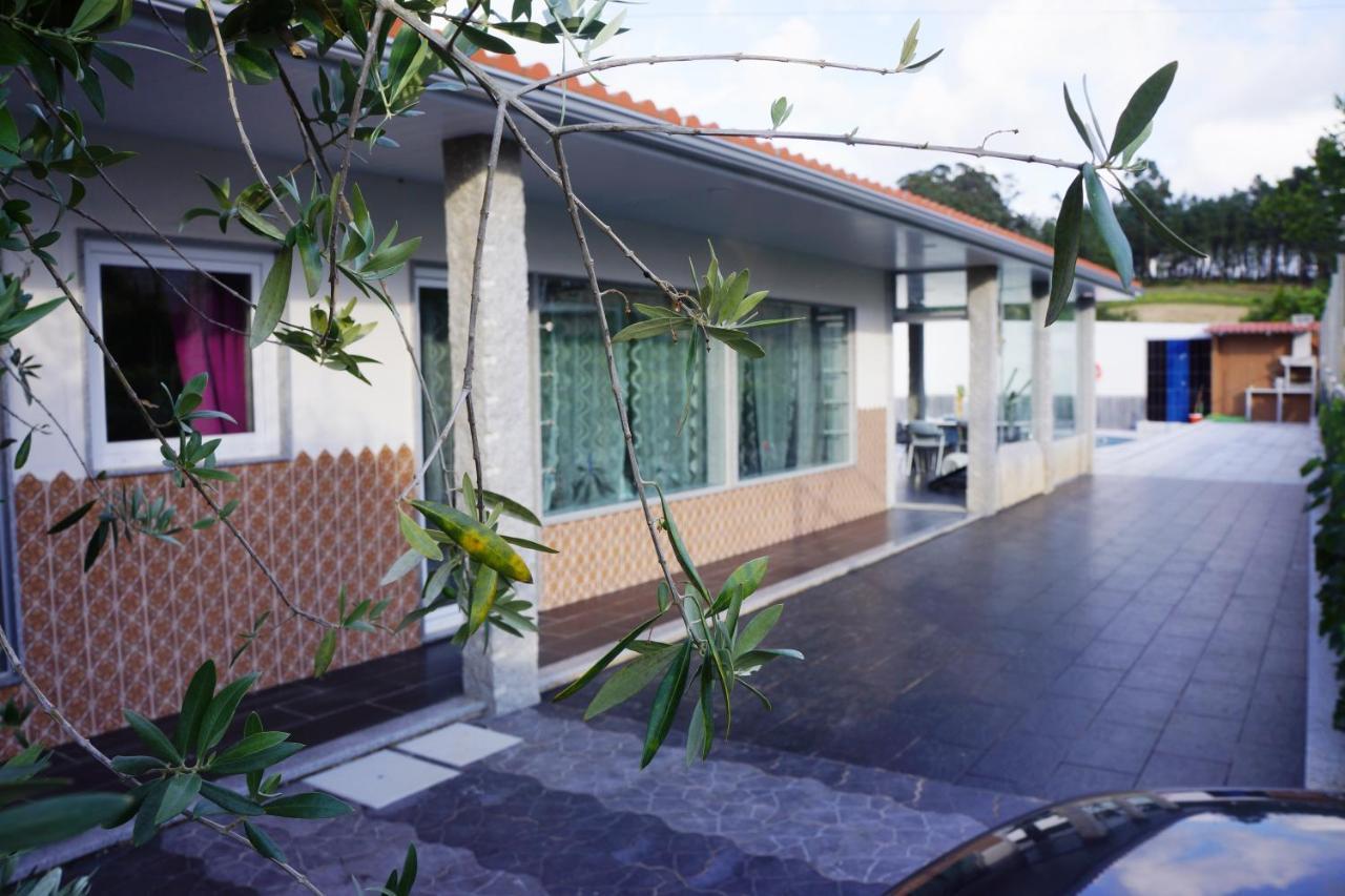Casinha Das Bonecas - Casa Com Piscina Privada Aveiro Ngoại thất bức ảnh