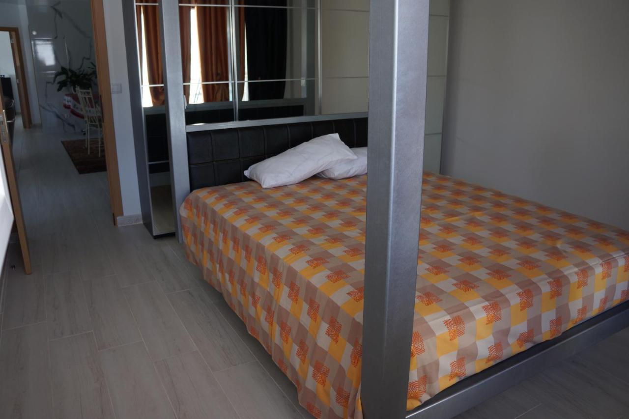 Casinha Das Bonecas - Casa Com Piscina Privada Aveiro Ngoại thất bức ảnh