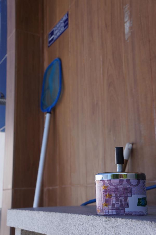 Casinha Das Bonecas - Casa Com Piscina Privada Aveiro Ngoại thất bức ảnh